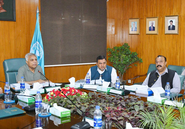 104th Meeting of the University Syndicate