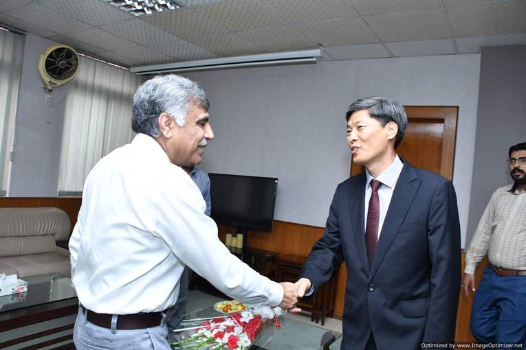 Korean Ambassador Met with Vice Chancellor
