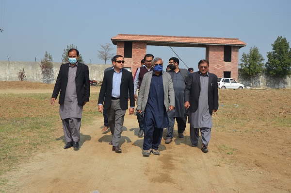 Worthy Vice-Chancellor visited Attock Campus 