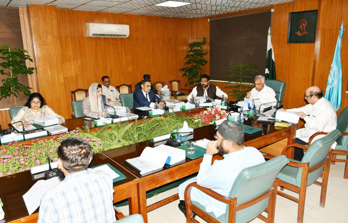 103rd Meeting of the University Syndicate